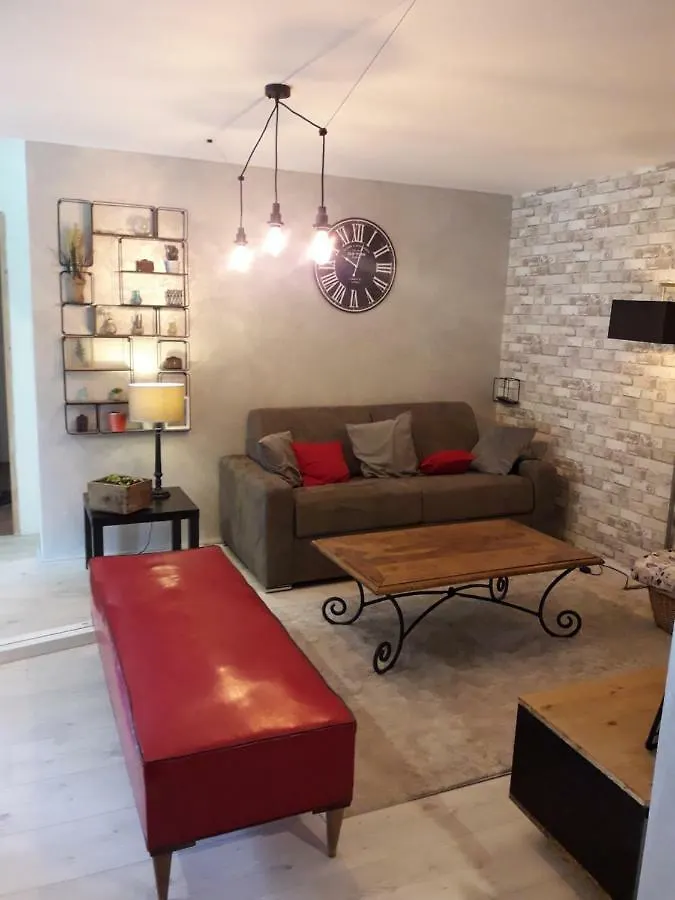 Апартаменты Le Relais Champetre Жу