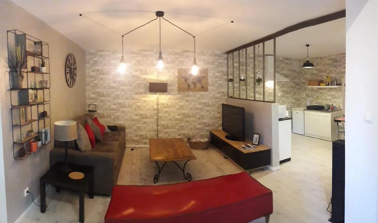 Апартаменты Le Relais Champetre Жу Франция